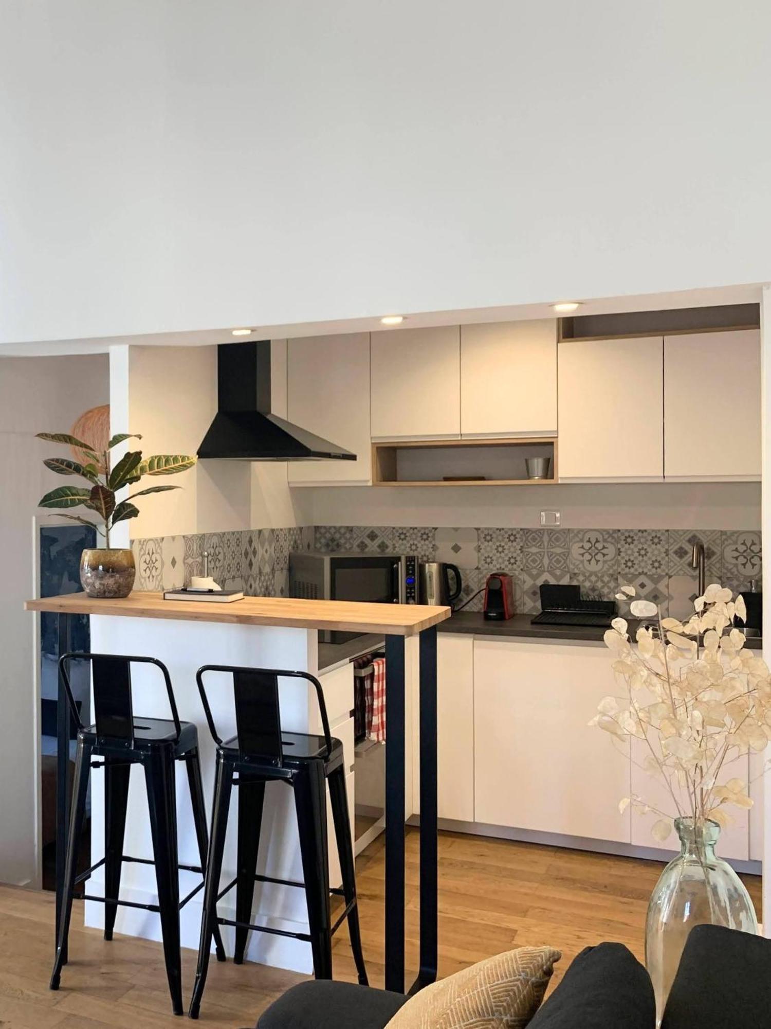 Home Chic Home - Les Toits De Sainte-Ursule モンペリエ エクステリア 写真